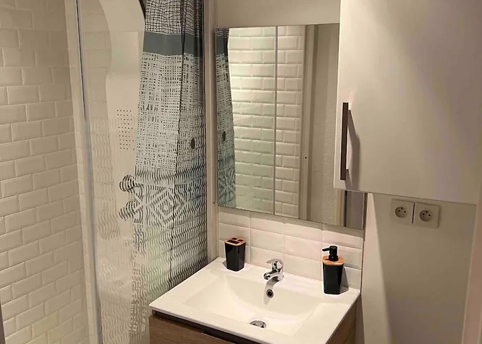 Apartamento Refuge Sur La Corniche ! 5 Minutes De St-gilles *